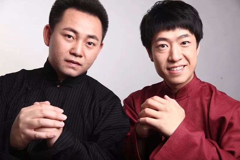 王加林:每次去师爷家都吃不饱,怹光聊相声,不让我们夹菜