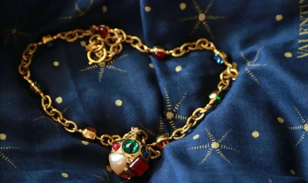 VintageChanel中古琉璃饰品,中古香奈儿双c项链