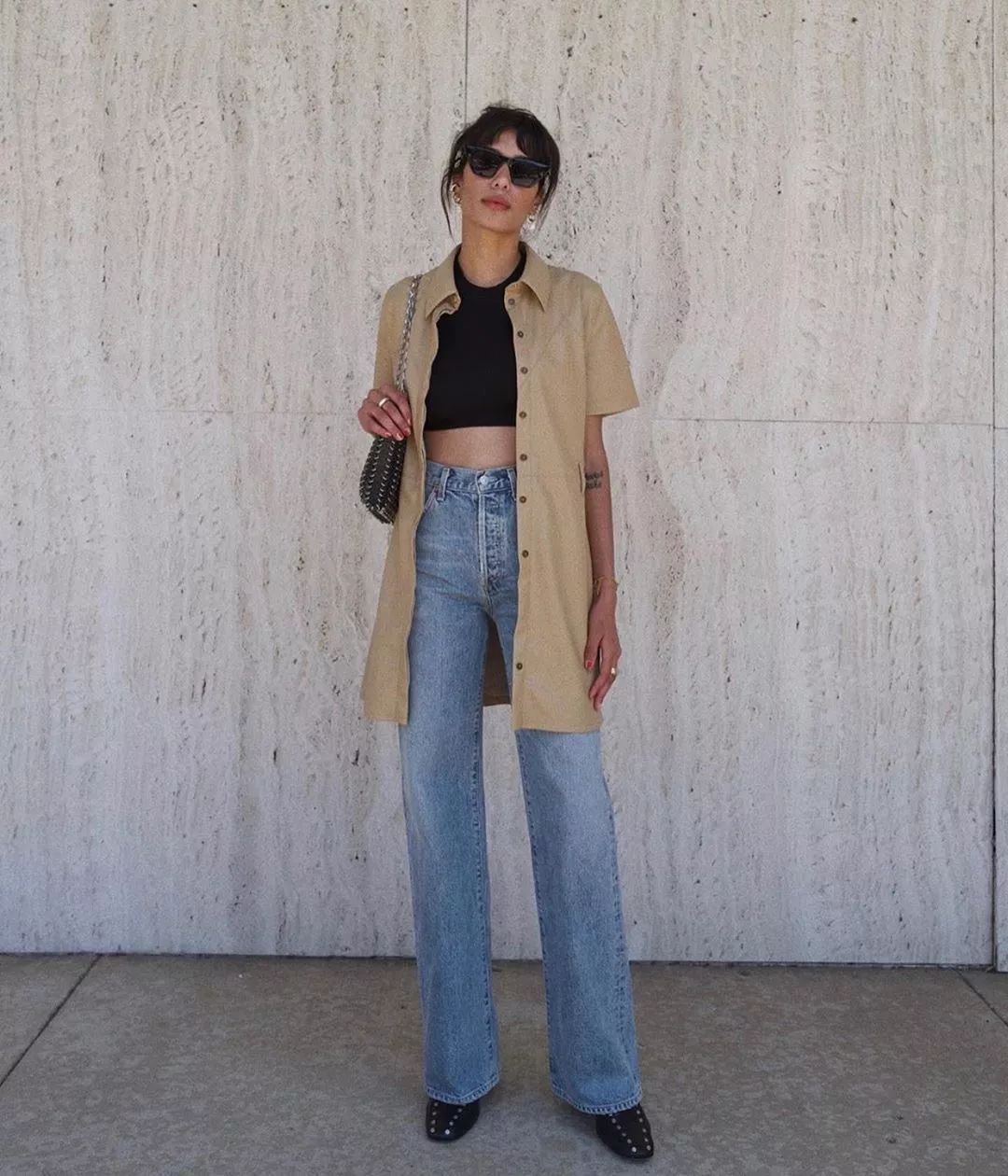 看见今年秋冬必入的第一双靴子，我方了……