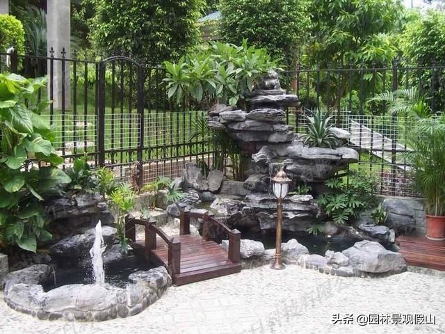 庭院假山鱼池施工步骤,简单的假山鱼池制作方法
