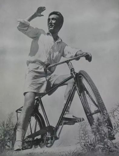 天津卫津路老照片,1998年天津卫津路街景