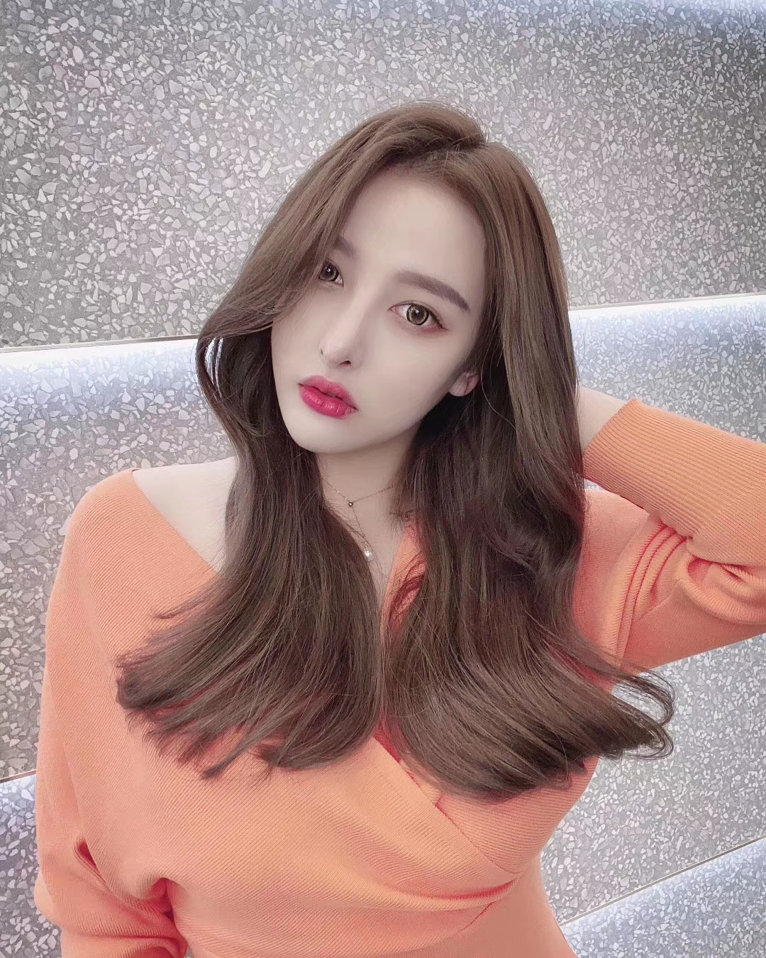 中长烫发2020流行发型,烫中长发型女2020流行发型