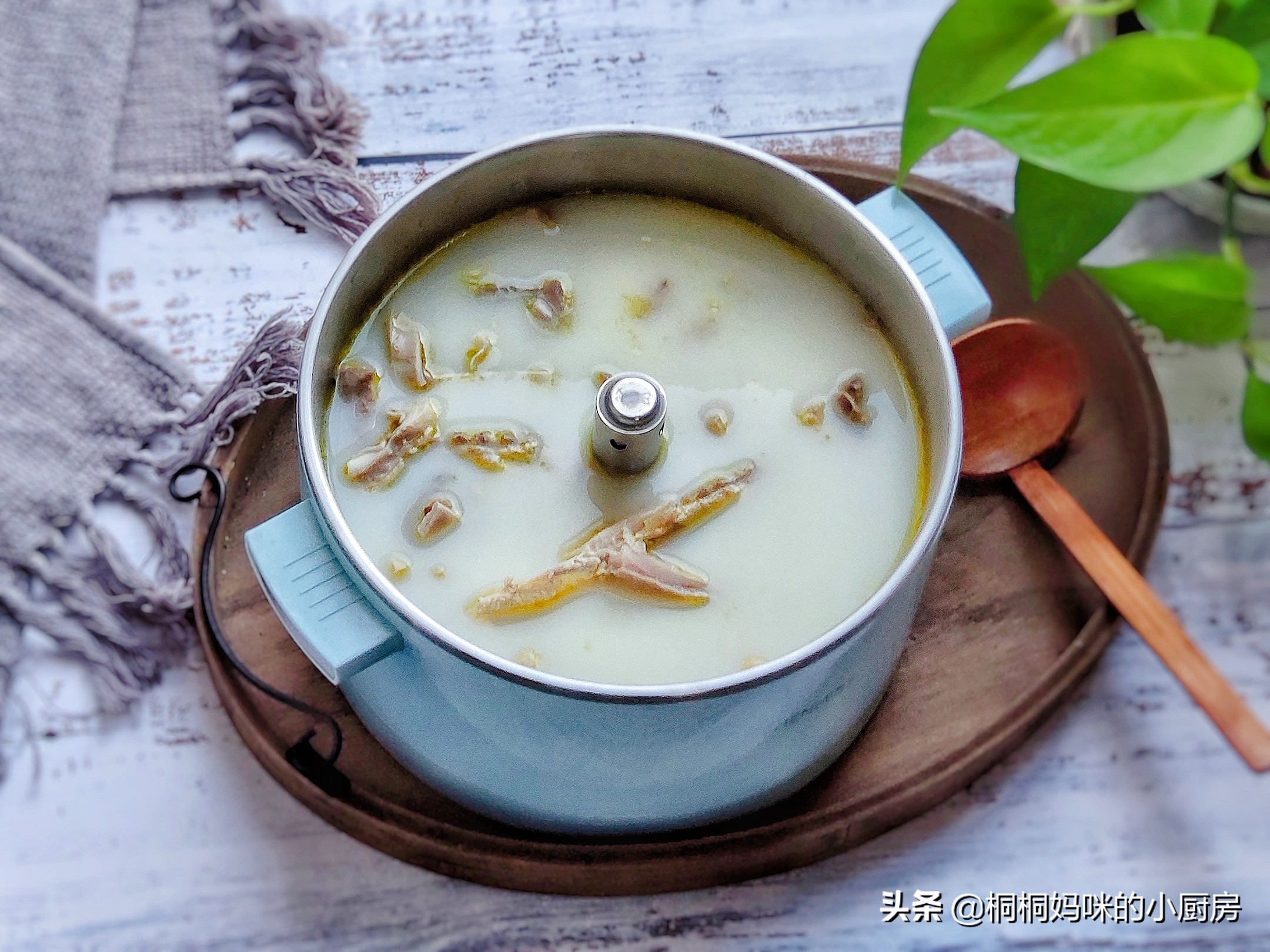 火锅成品浓汤怎么做,怎样做火锅底料汤才好喝