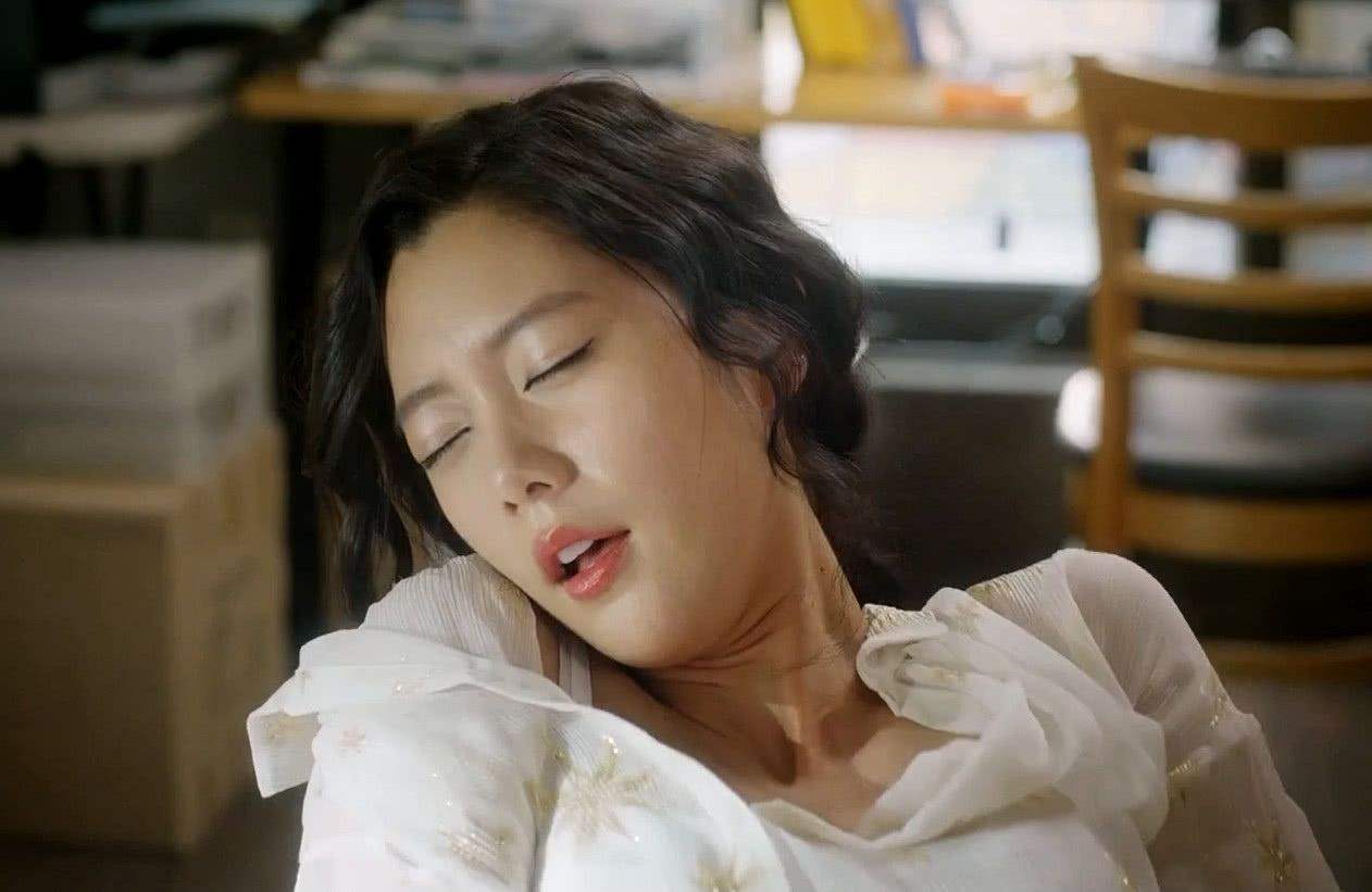 韩国娱乐圈明星光鲜背后的辛酸,韩国娱乐圈女星的黑历史