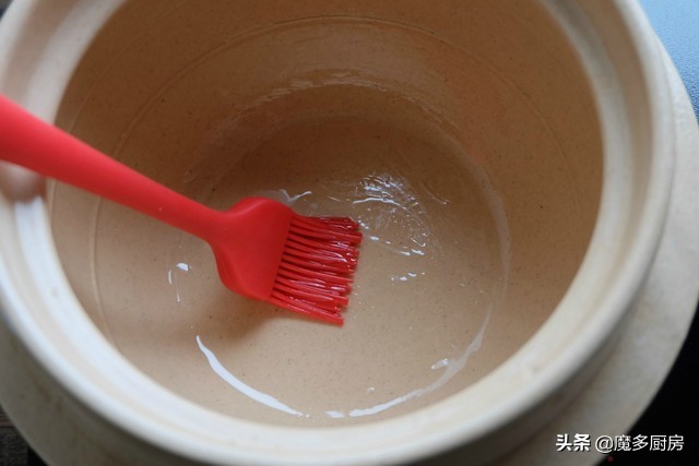 在家做煲仔饭的方法,在家怎么做煲仔饭加什么汁