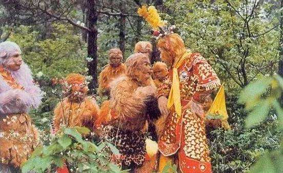 悟空大闹天宫为啥不找元始天尊,悟空大闹天宫真正原因英语