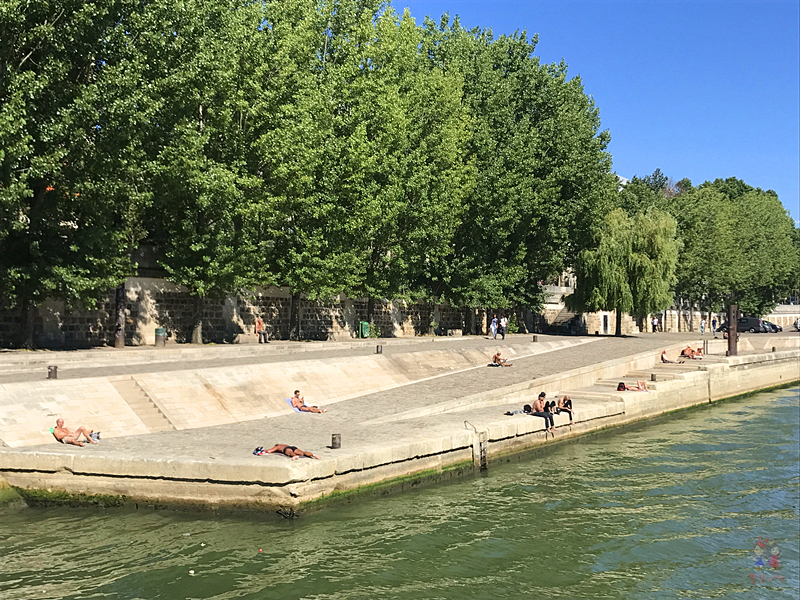 巴黎女人漂亮吗,为什么巴黎人都那么时尚