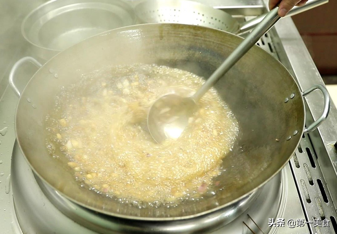 教你4道下饭酱的做法,很简单特别下饭的酱做法