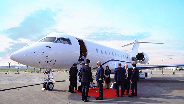 40辆车50套房,泳池养鱼拍电影忙,看互金圈大佬们如何奢侈挥霍