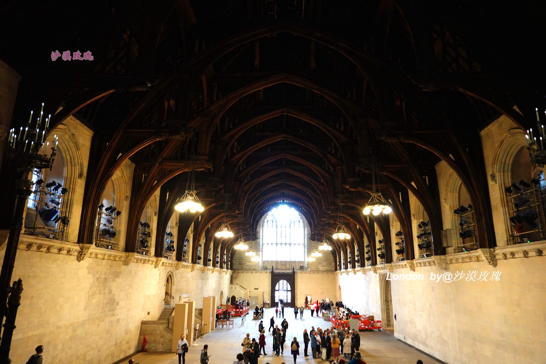 它是欧洲第一大议会大厦，英国“脱欧”就在这里讨论进行