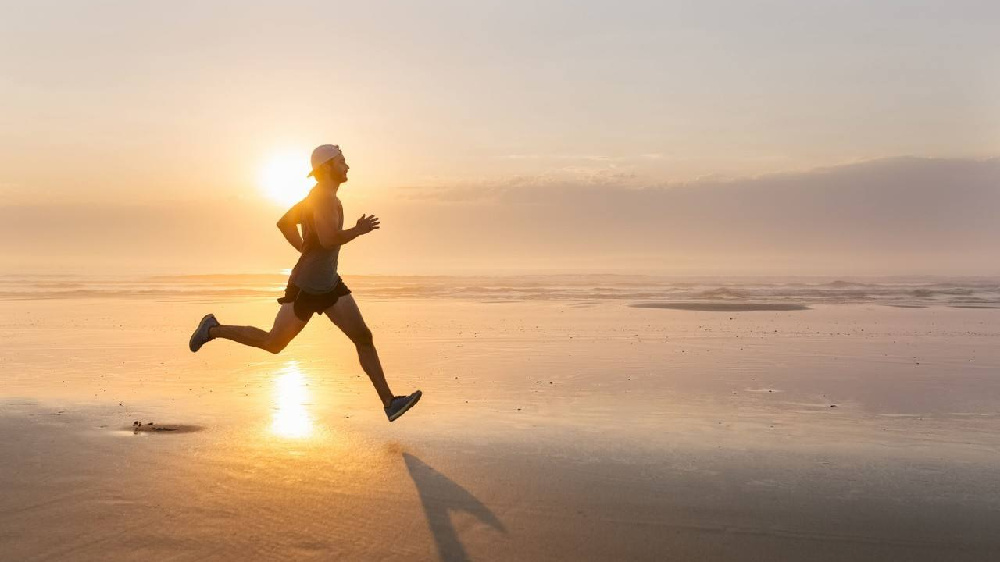 练瑜伽如何放松僵硬紧张的髂腰肌,怎么样解锁瑜伽动作