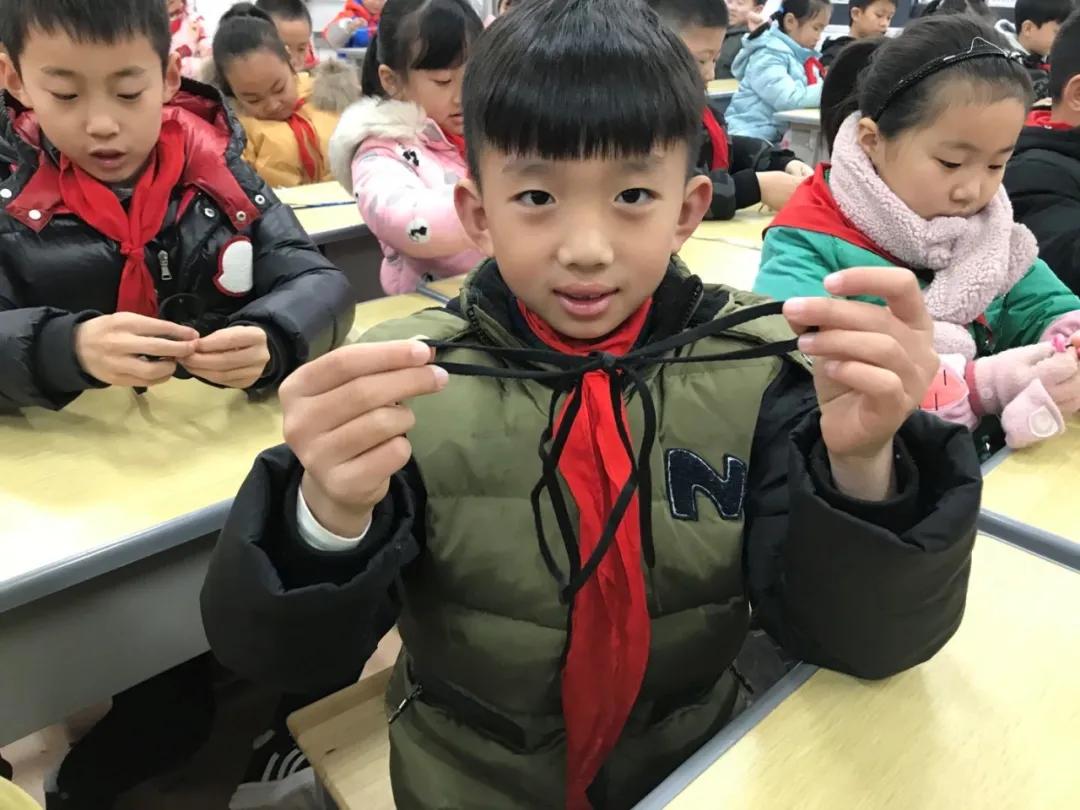 巧手系鞋带手工制作图片,巧手系鞋带活动心得