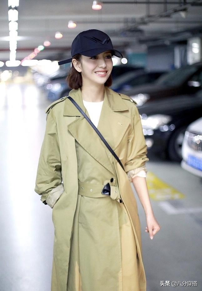 佟丽娅裤子穿搭,佟丽娅背带裤穿搭