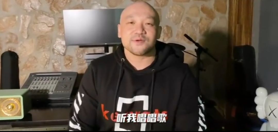 继宋冬野后李代沫也想复出，酒吧演出被人举报，相关部门紧急叫停