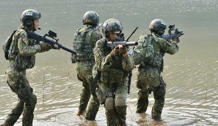 老书虫必看的十本小说,推荐三本老书虫私藏的小说