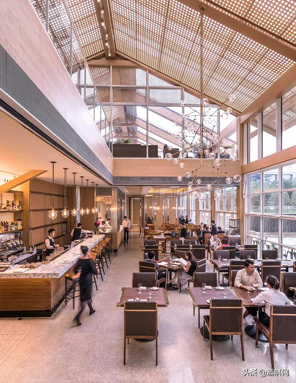 王逢源：市场遇冷，酒水销售惨淡，静安香格里拉是如何逆势上扬的