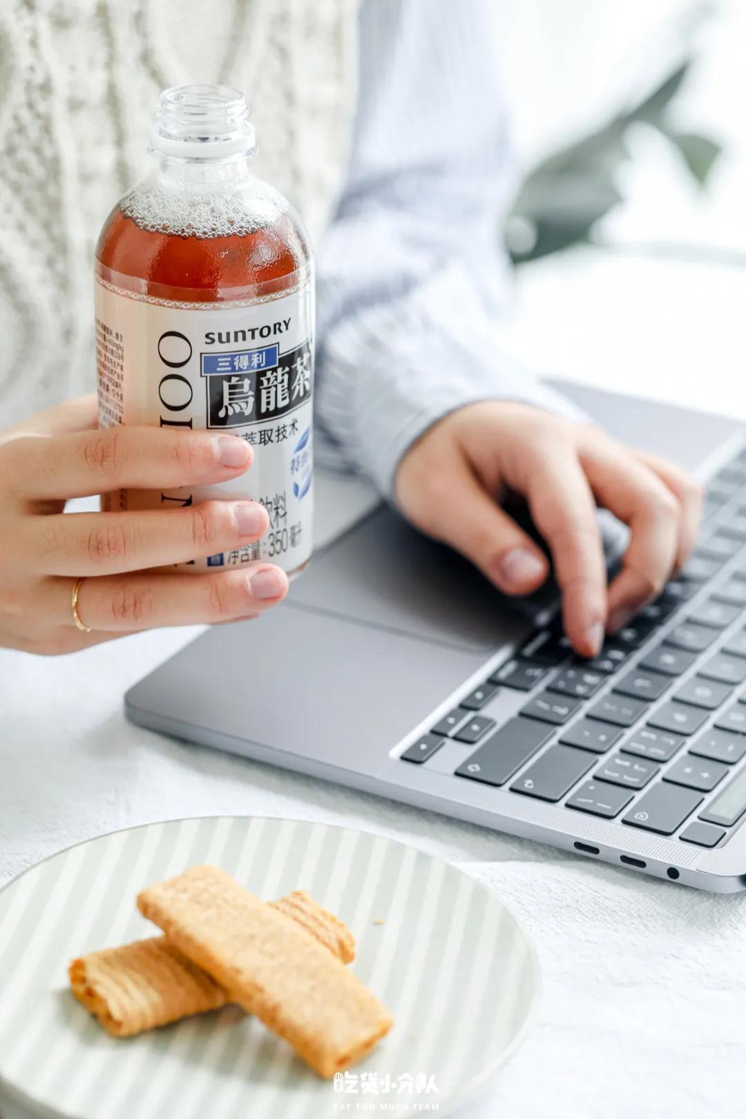 寒冷冬天的一杯茶,寒冷的冬天喝一杯茶