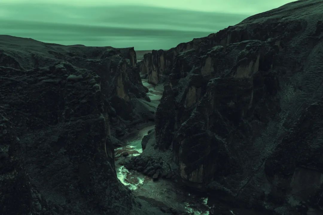 ins风暗黑图片,ins暗黑风格照