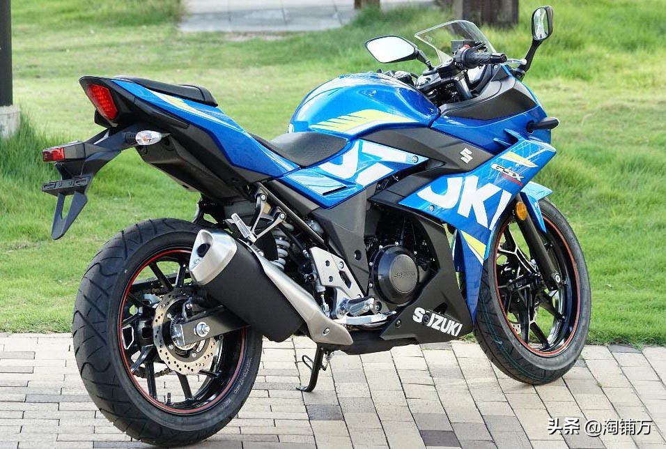 铃木250gsx哪国产的,铃木gsx250r2020款摩托车测评