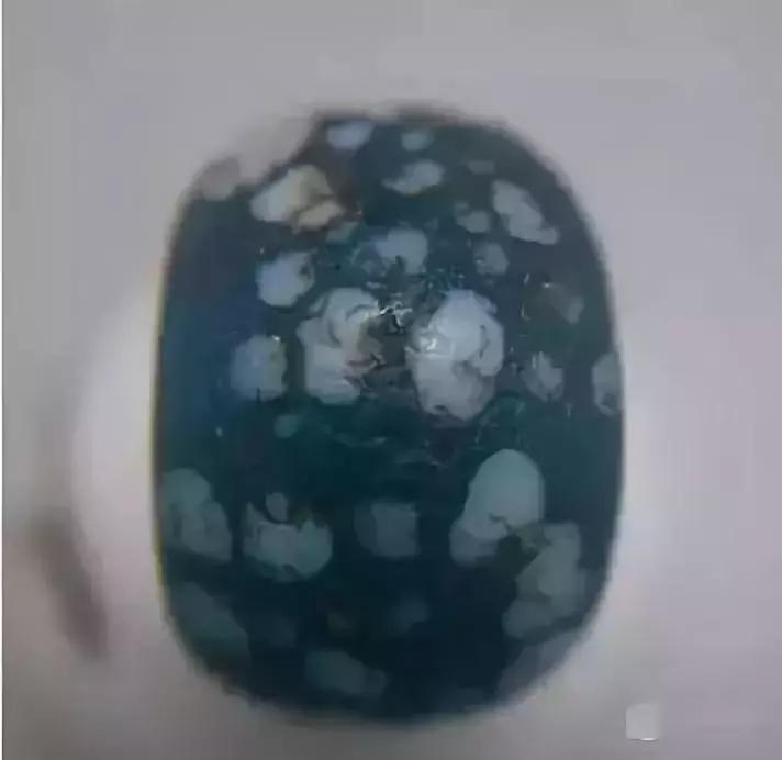 藏传文玩老塑料珠子,文玩老珠