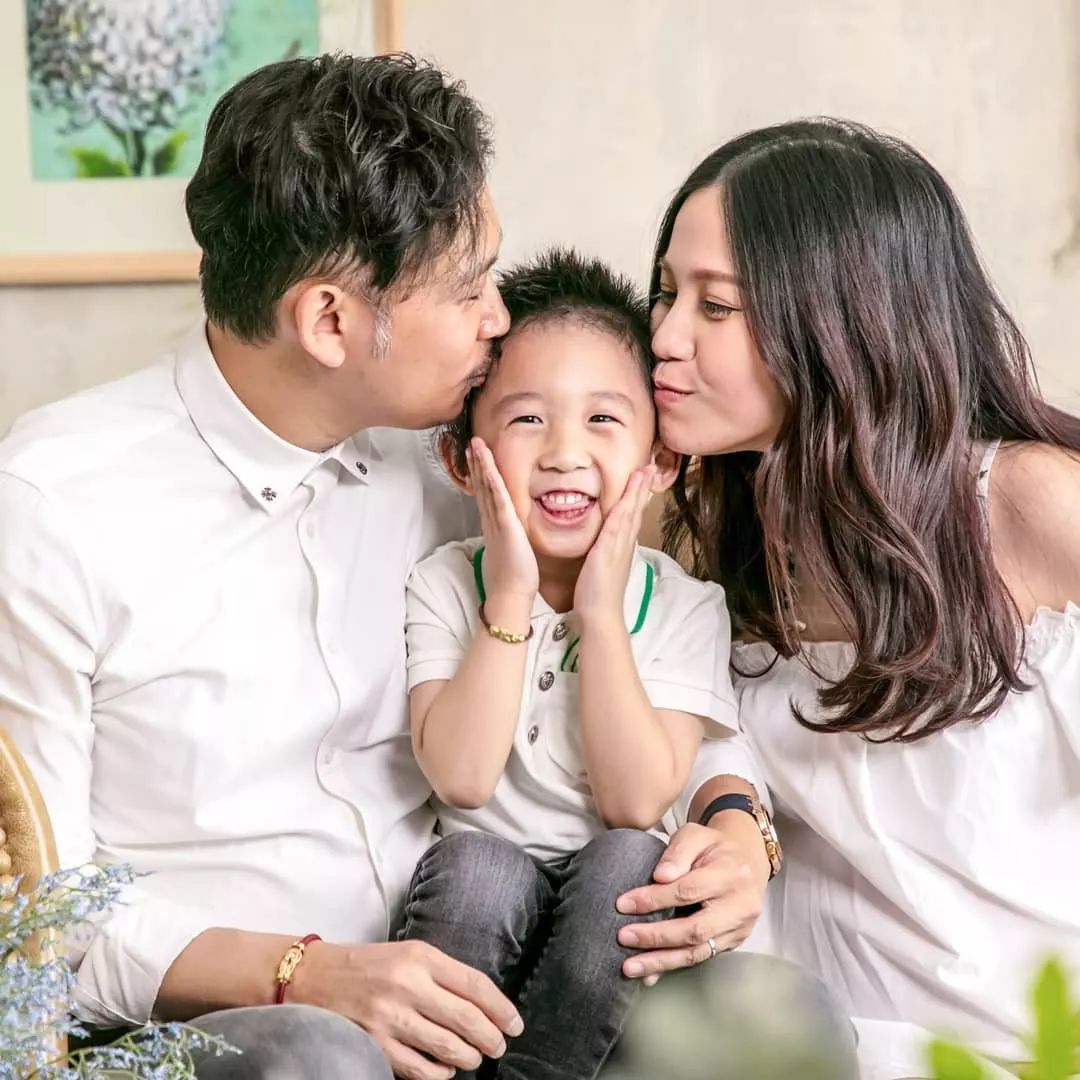 tvb小花临盆在即开心晒大孕肚,31岁tvb前小花自曝刚发现怀孕