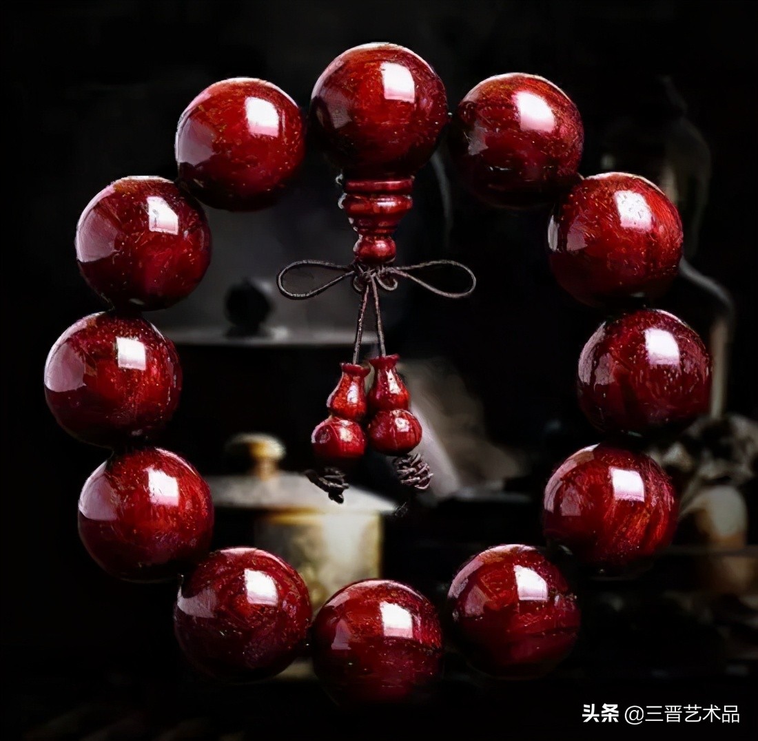 小叶紫檀与血檀的最简单鉴别办法,小叶紫檀金星怎么鉴别有几种品质