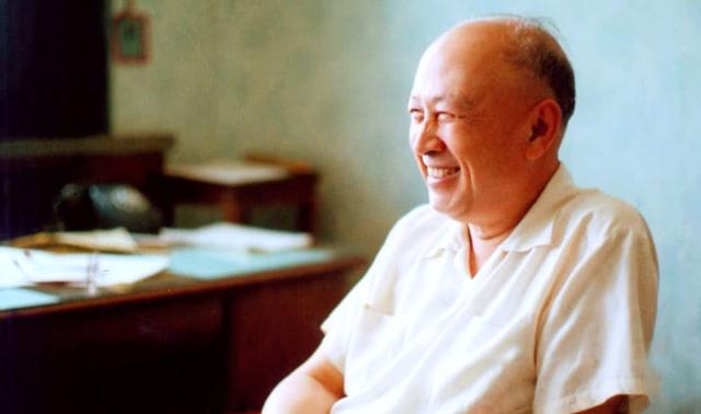 历史上的今天|中国航天之父钱学森诞辰,五年归国路,十年两弹成