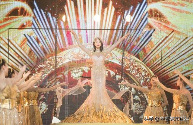 万亿明星城市，娱乐之都长沙还有什么短板？应该只有天气了吧