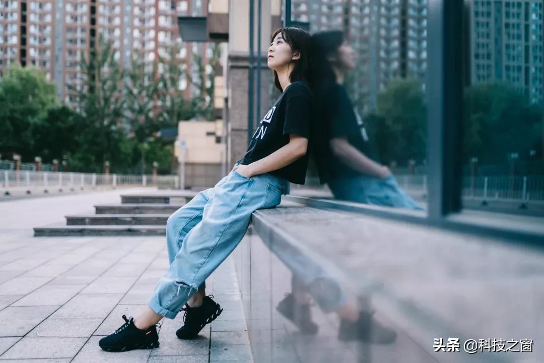 才百元白菜价！阿迪达斯同款科技刀锋鞋，鞋底藏了28片“弹簧”