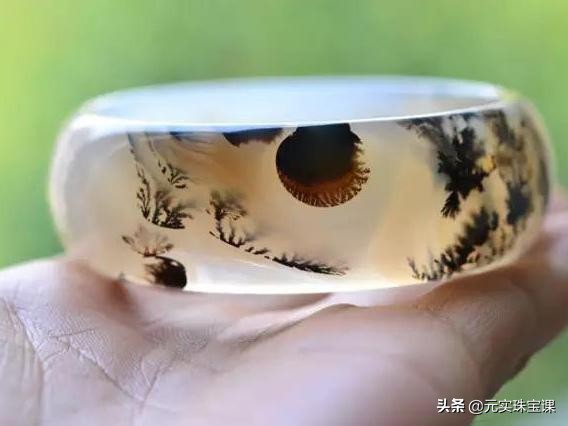 玉髓和玛瑙是一个品种吗图片,玛瑙和玉髓是同一种品种