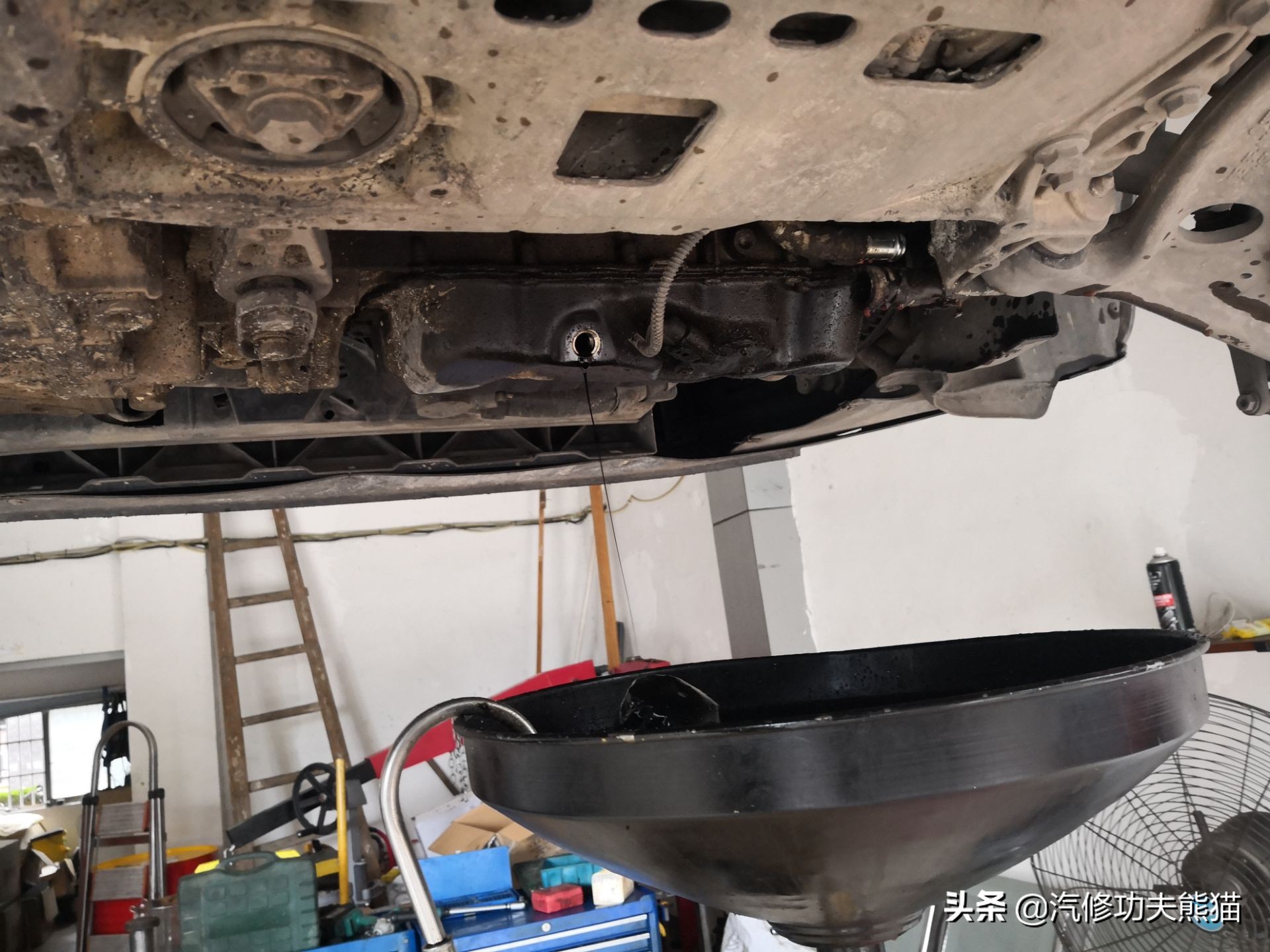 大众夏朗发动机大修维修费,进口大众夏朗大修