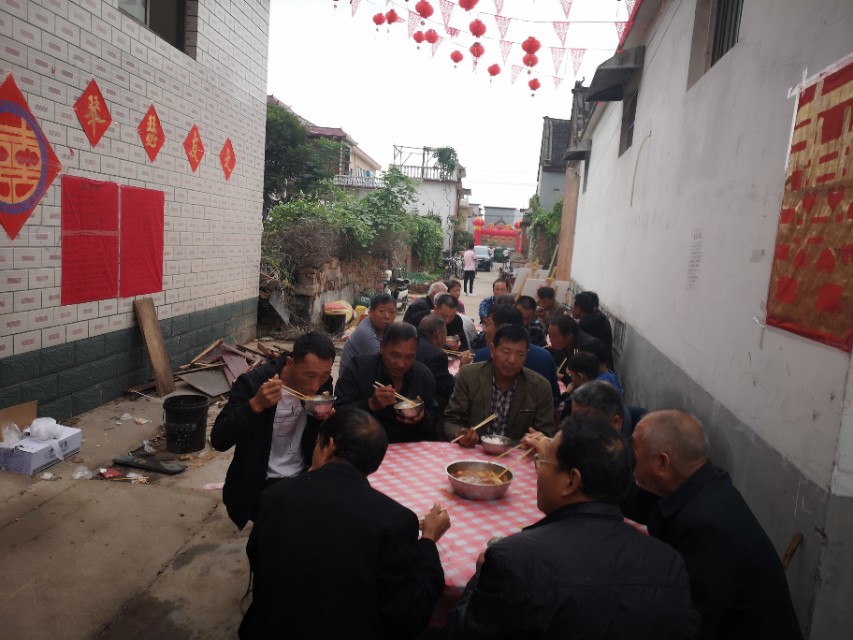 4块一包的红旗渠烟,红旗渠雪茄烟多少钱一包