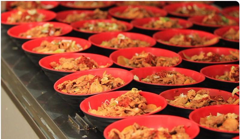 吃在“远航大酒楼”，绵阳学生的最高伙食标准