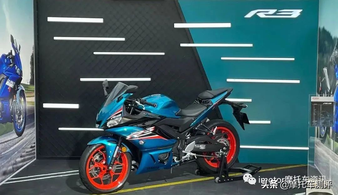 官方正品玉米收割机4排,四款收割机