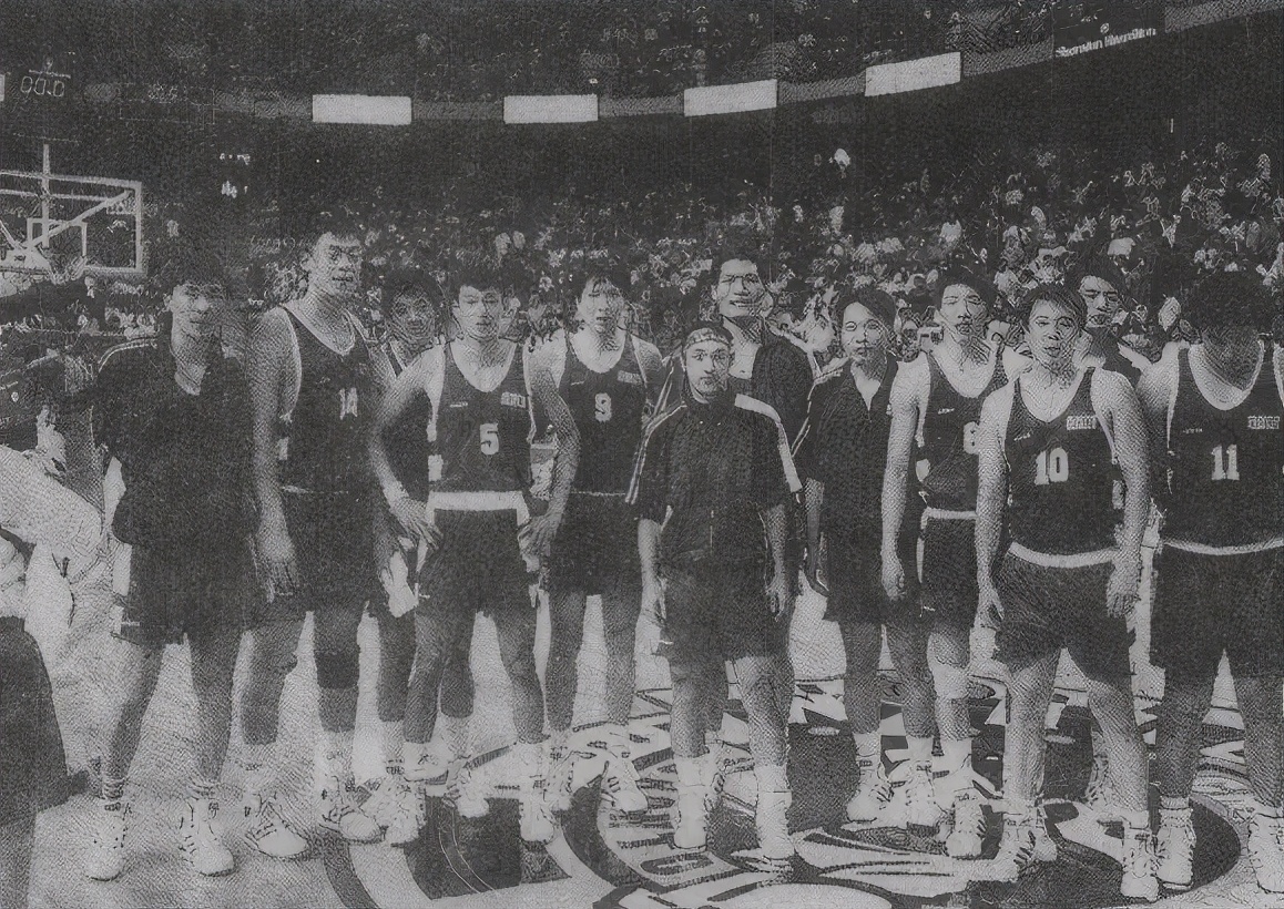 2008年中国男篮8强输给谁啦,1994年中国男篮打进世界八强