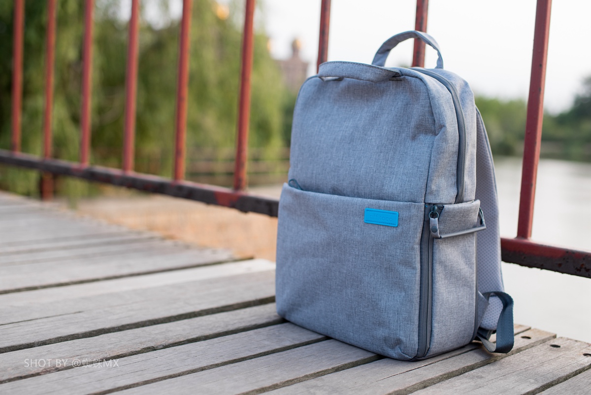 宜丽客双肩包相机包,宜丽客双肩摄影包评测