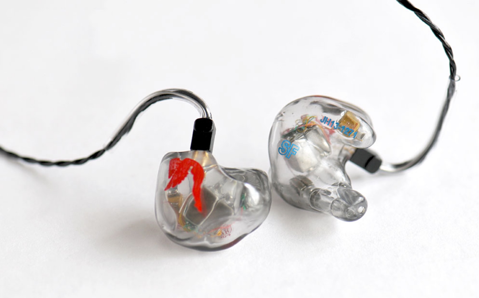 洋品牌为什么打不过本土品牌,各大品牌高端耳机对比