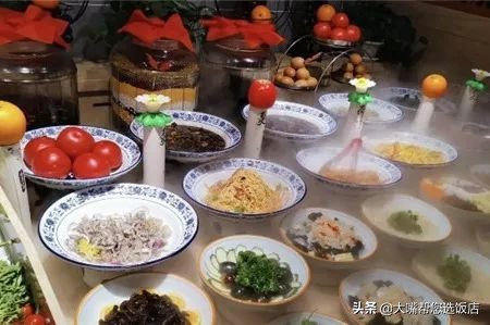 吃在中国的美味,中国美食大锅炖鱼