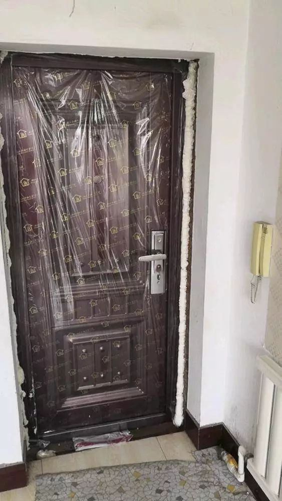 流浪到鹤岗5万买了房文章,流浪小伙3万元在鹤岗买房