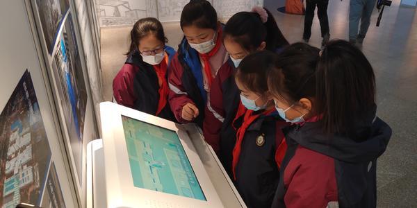 武汉战“疫”期间用了哪些科技手段？来郑州科技馆了解一下吧