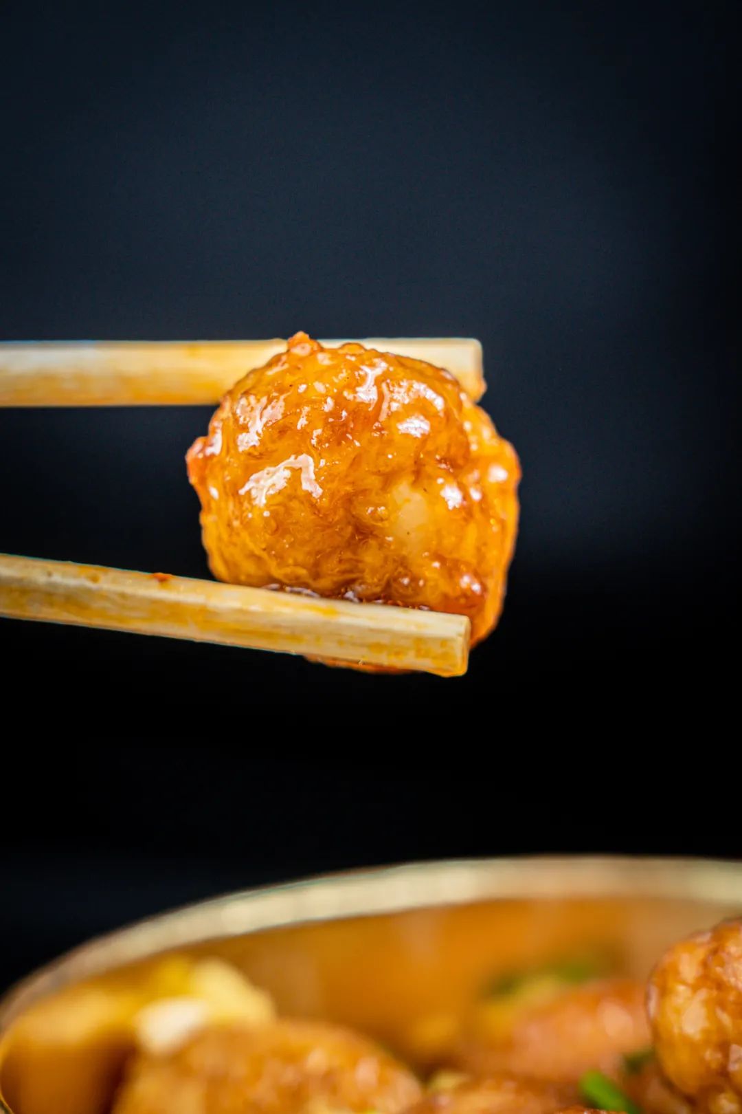 「卤林少堂主」2岁生日“虎”出新招，新品5元吃