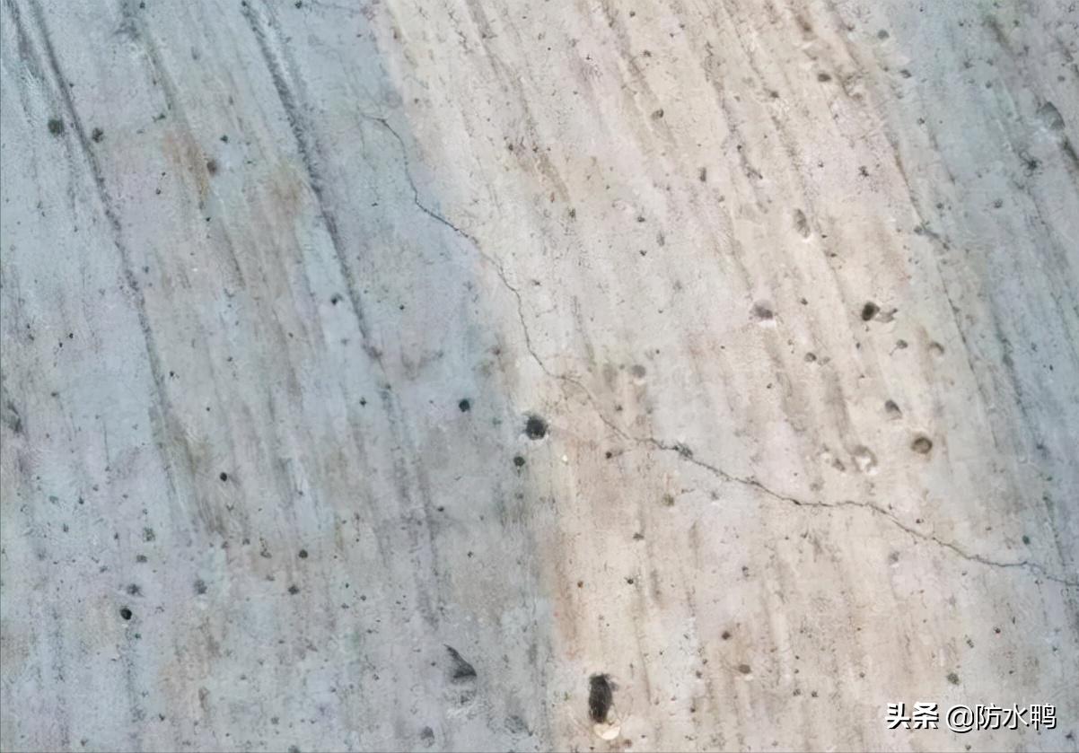 番禺区楼板裂缝漏水防水补漏知识,楼板防水漏水怎么办