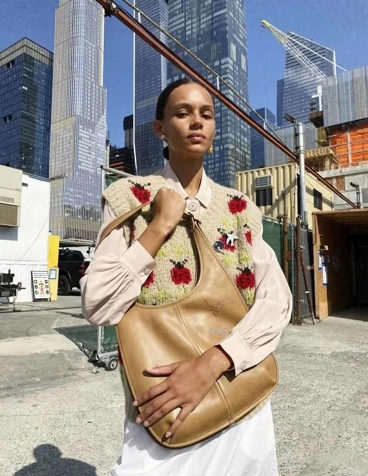 jennie同款提花高领毛衣,jennie同款开衫毛衣