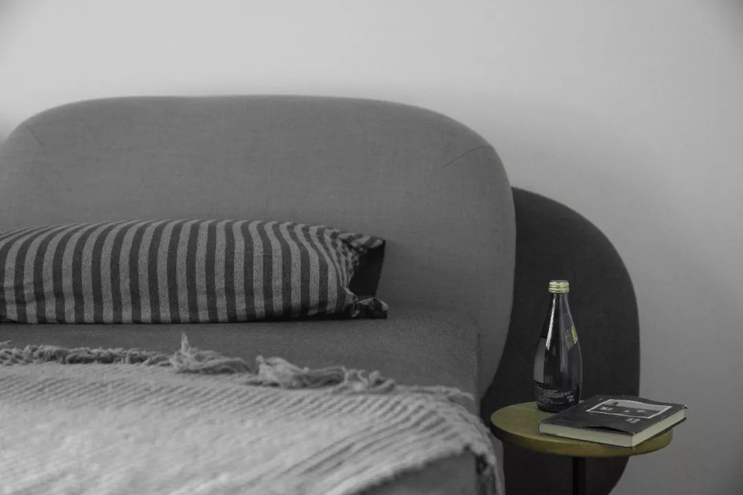 美女老板改装自述：从老旧房到精致办公室，这期间的经历我想说