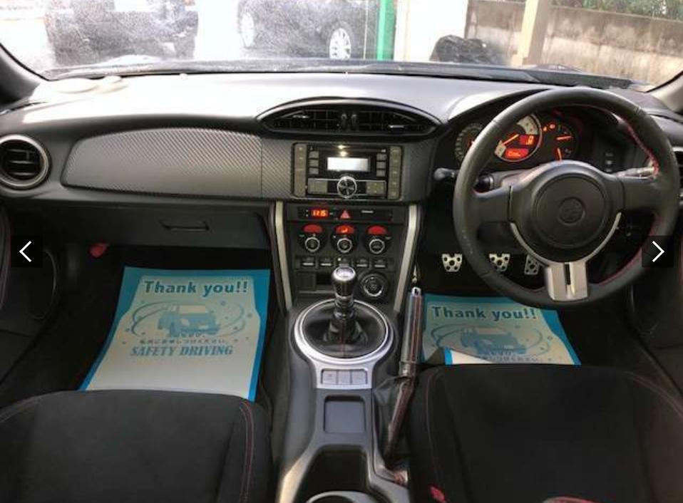 在日本看二手车埃尔法,日本埃尔法二手车