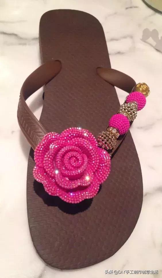 人字拖改造一下秒变时尚潮流风,穿人字拖也可以很高级