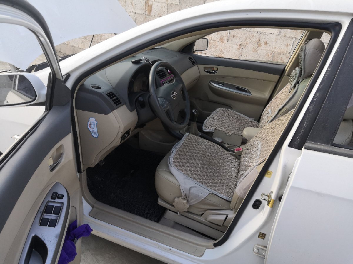 byd空间与舒适都好的车,比亚迪l3新车多少钱