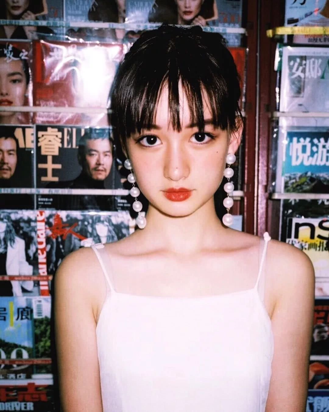 00后的神仙颜值高清纯女生网红,爆红的00后女孩