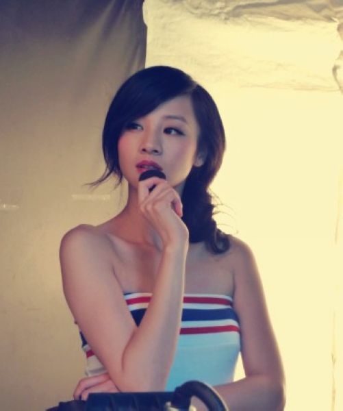 钱枫绯闻女星,钱枫和两个美女相亲