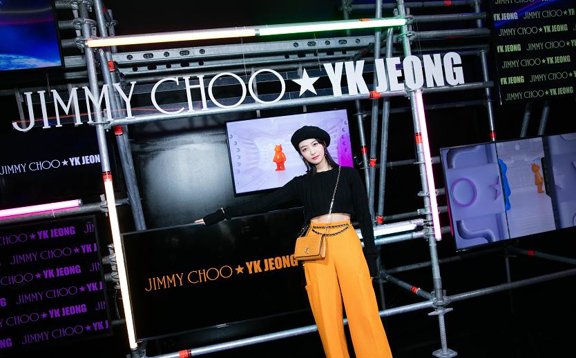 宋茜穿露脐上衣秀好身材,盘点宋茜在红毯上的各种时尚穿搭